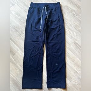 women’s Figs livingston basic scrub pants navy blue small